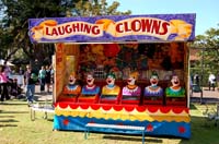 Laughing-Clowns-amusement